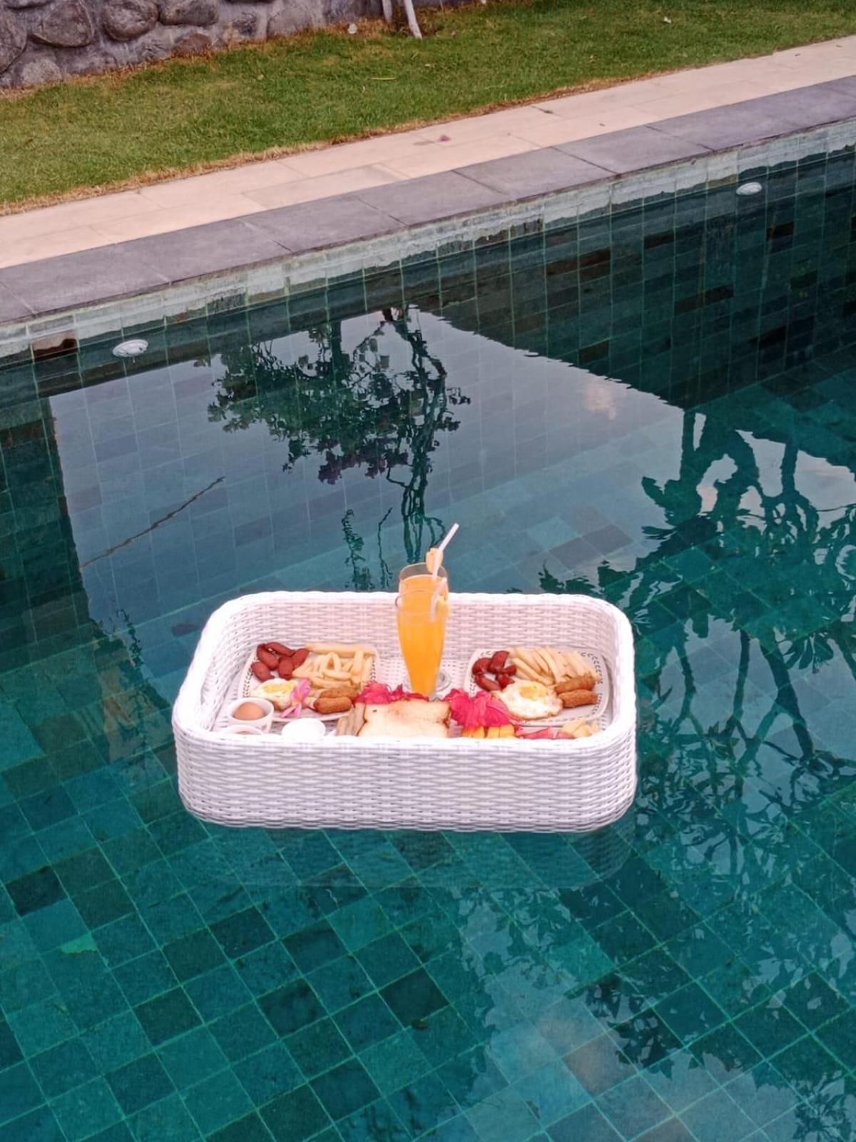 Villa Ambara Sumberkima Banyuwedang Exterior photo